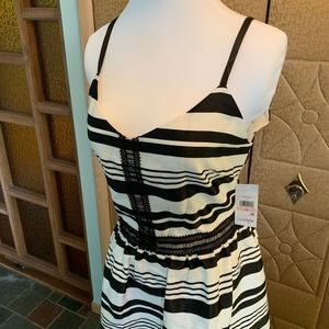 Jessica Simpson dress